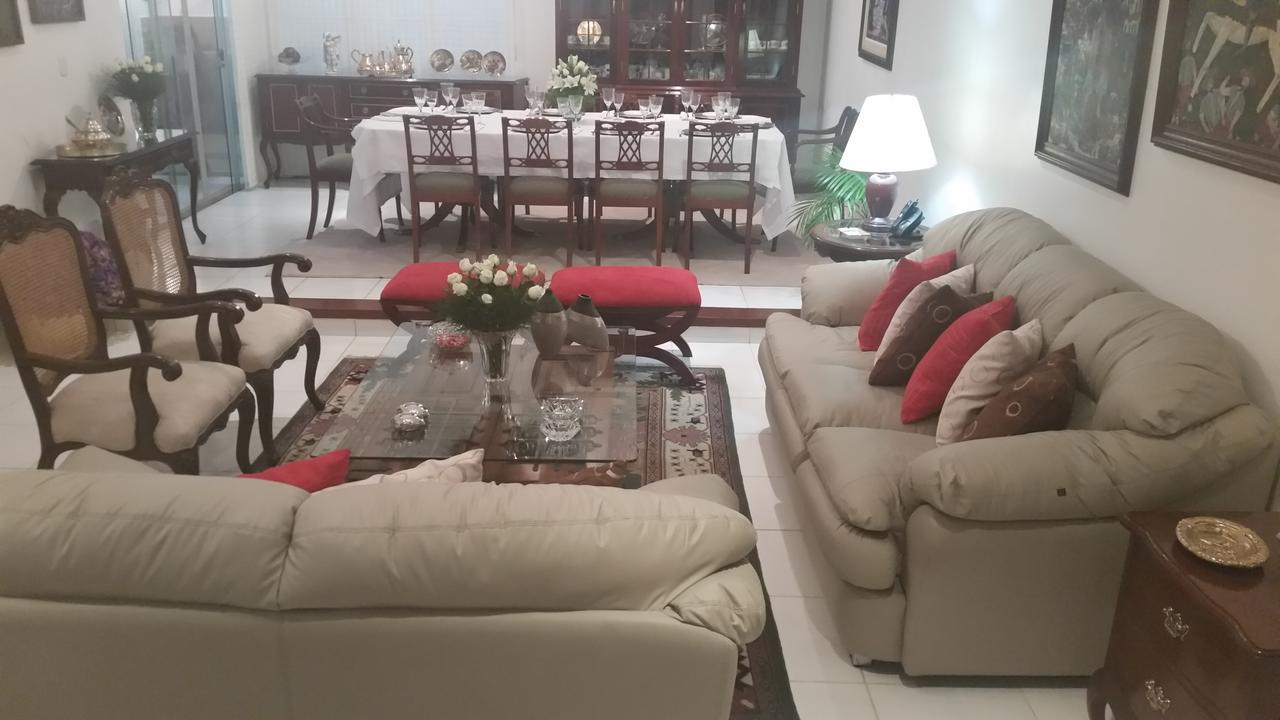 Apartamento Casa de Leny cerca de la Feria Exposición Santa Cruz de La Sierra Exterior foto